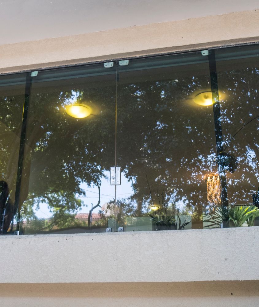 janela de vidro em Belém